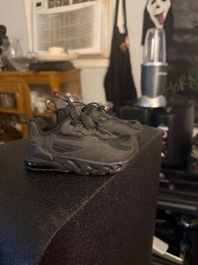 Nike Huarache Run Triple Black Sneakers Toddler Size 5C Walking Travel Comfort